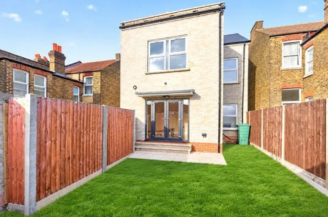 Hythe Road, Thornton Heath, CR7, photo 24
