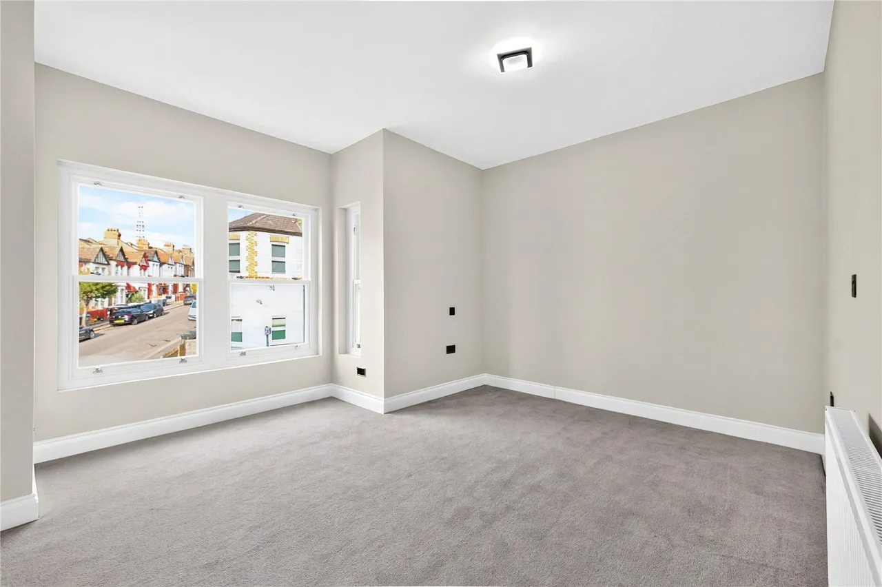 Hythe Road, Thornton Heath, CR7, photo 18