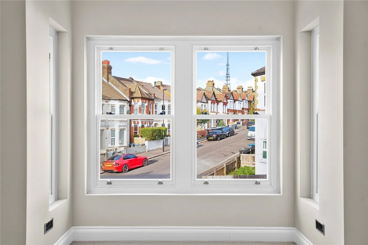 Hythe Road, Thornton Heath, CR7, photo 23