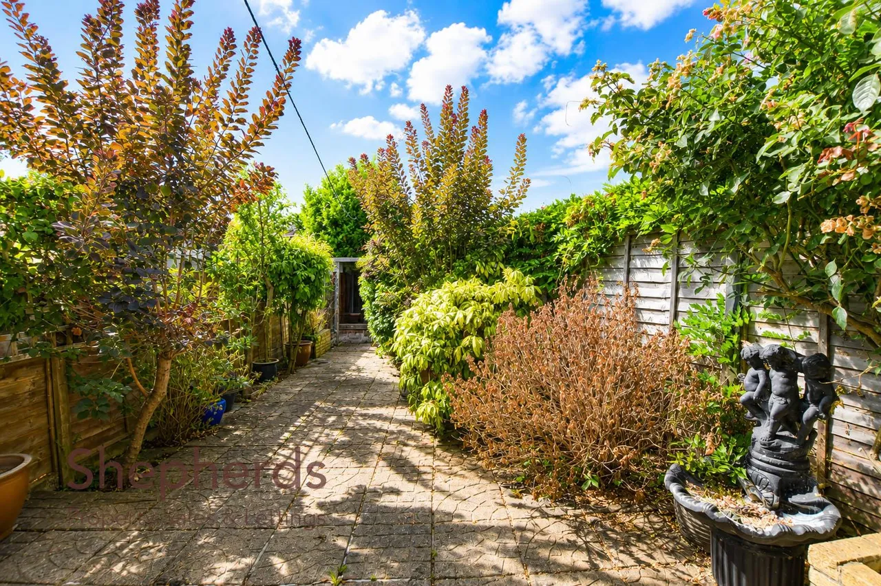 Goffs Lane, Goffs Oak, EN7, photo 16