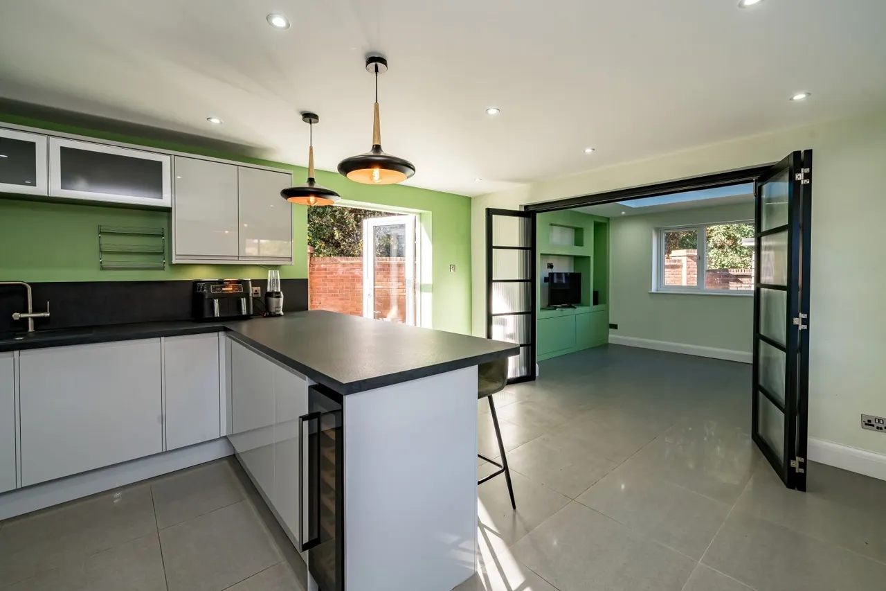 Home Field, Fairford Leys, HP19, photo 5