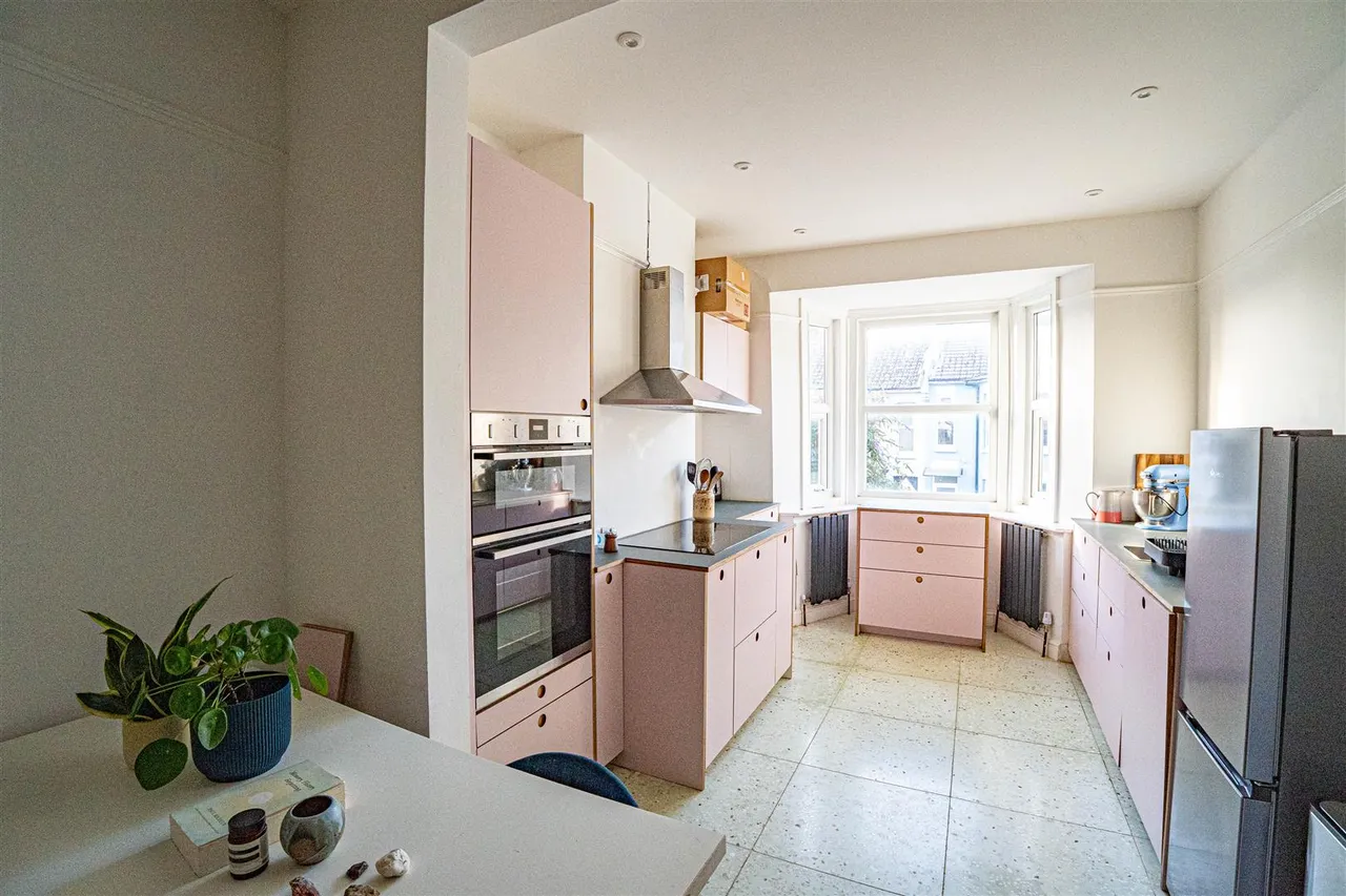 Emmanuel Road, Hastings, photo 2