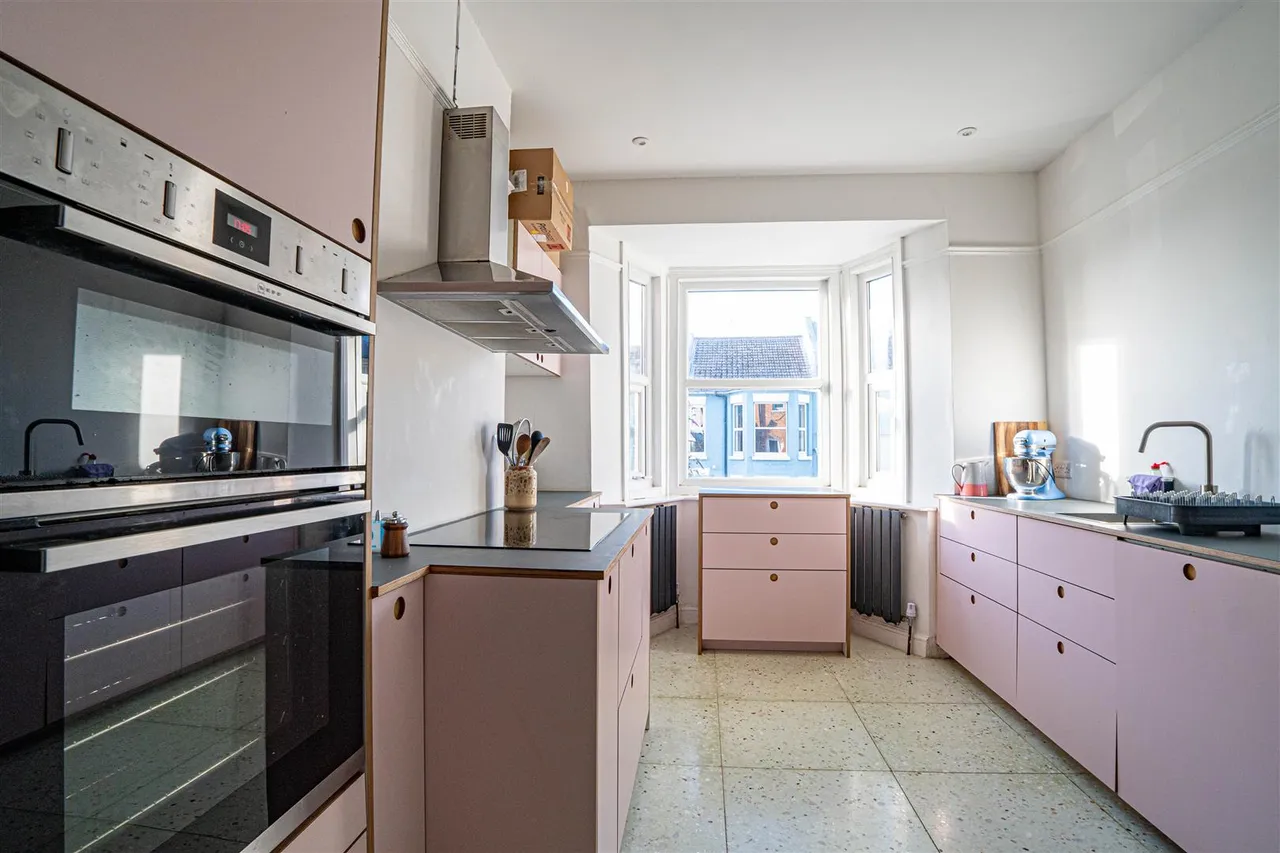Emmanuel Road, Hastings, photo 9
