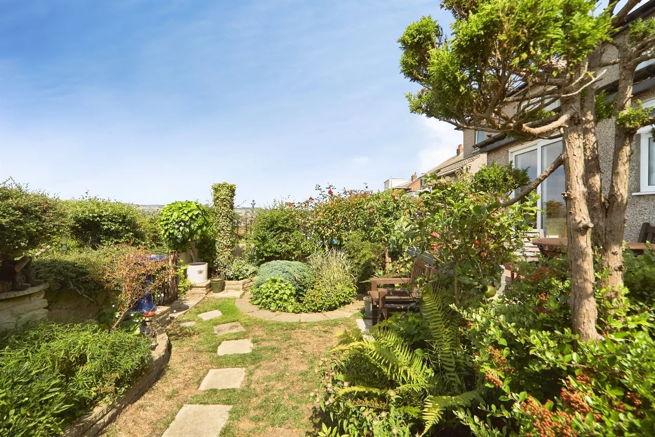 Low Ash Drive, Wrose, BD18, photo 15