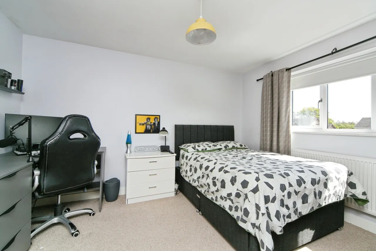 Cwr Y Coed, Llangefni, LL77, photo 8