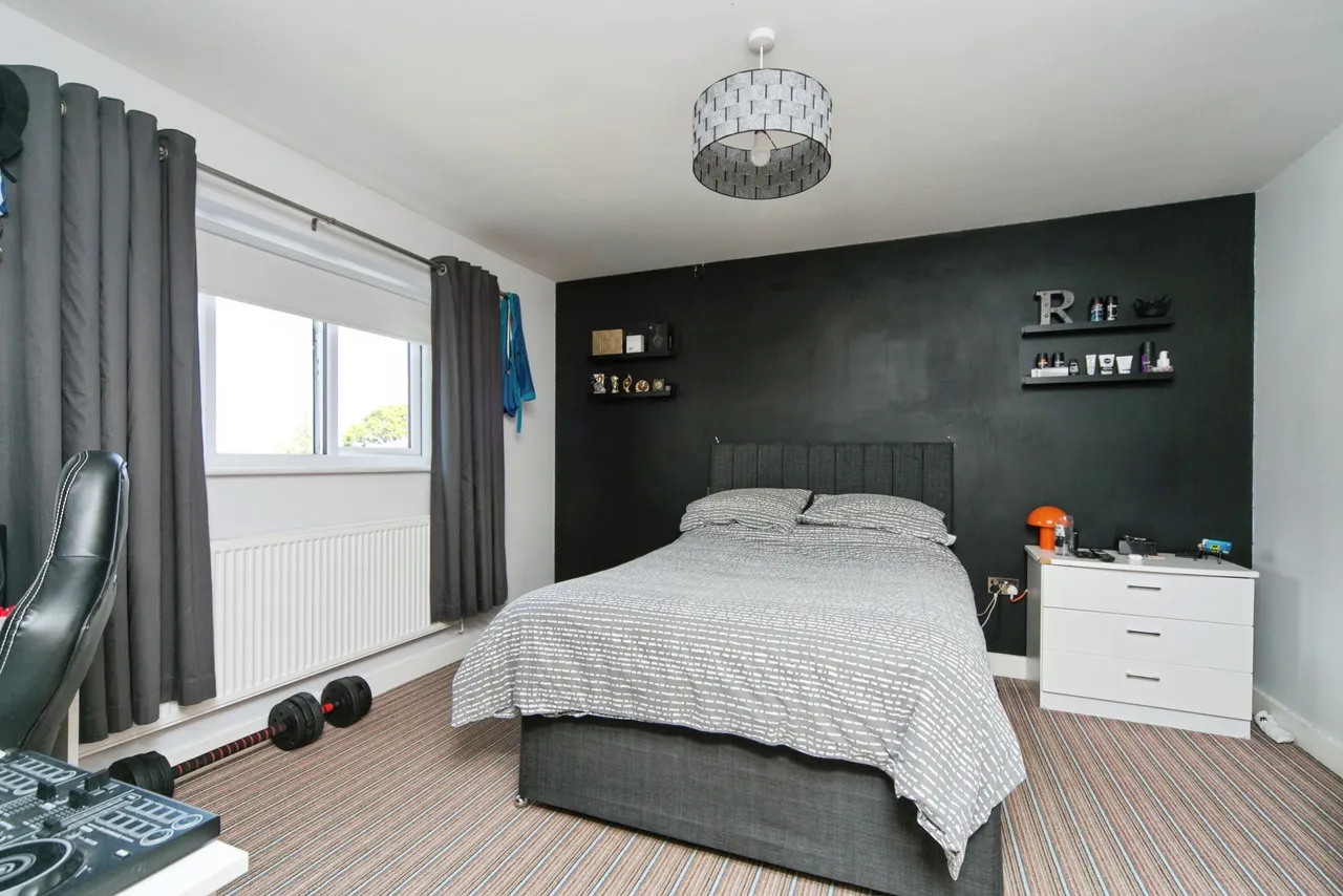 Cwr Y Coed, Llangefni, LL77, photo 14