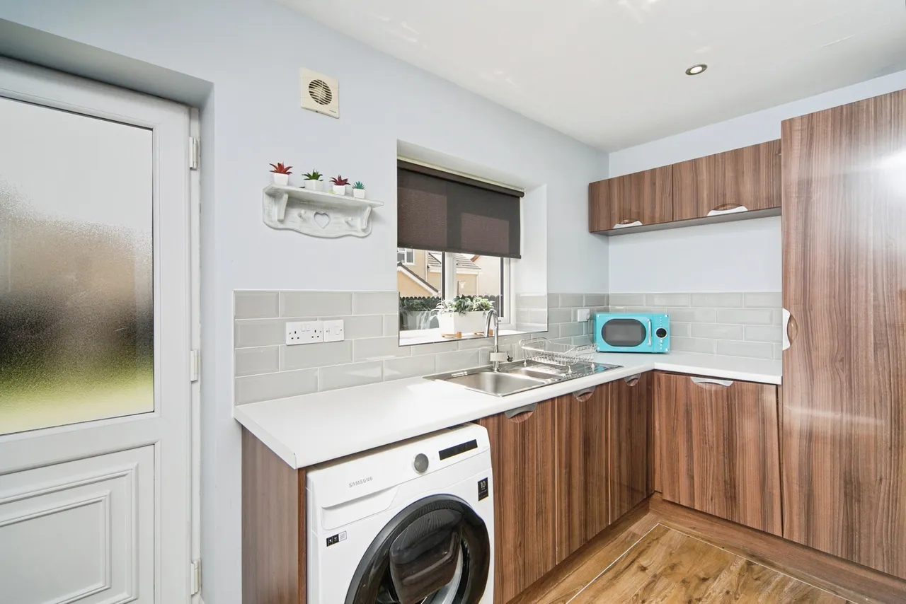 Cwr Y Coed, Llangefni, LL77, photo 7