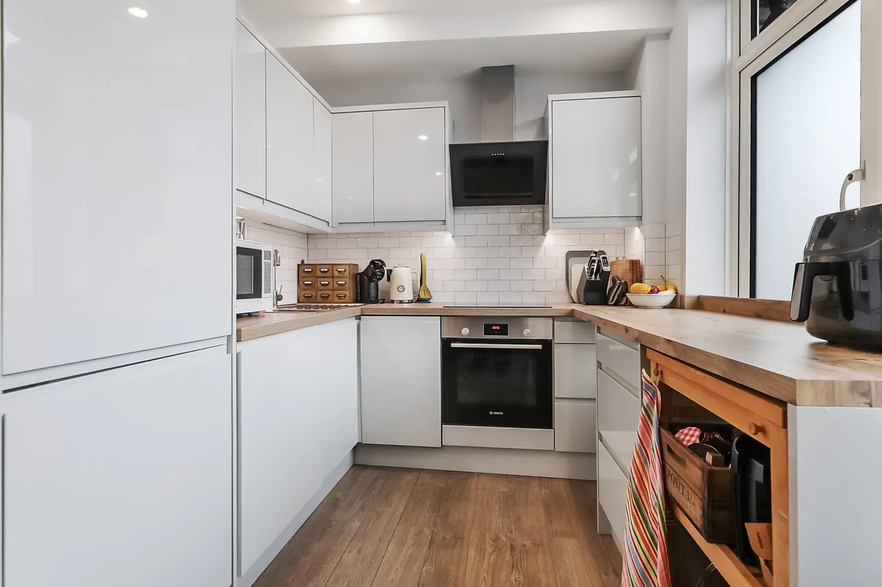 Massetts Road, Horley, RH6, photo 3