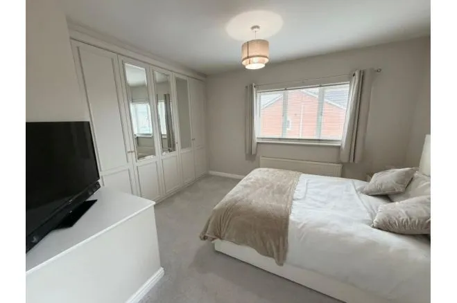 Galway Close, Barnsley, photo 10