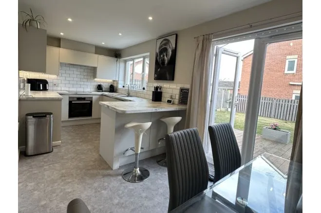 Galway Close, Barnsley, photo 3
