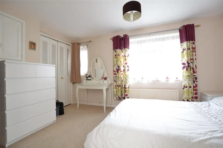 Wren Close, Abbeydale, GL4, photo 12