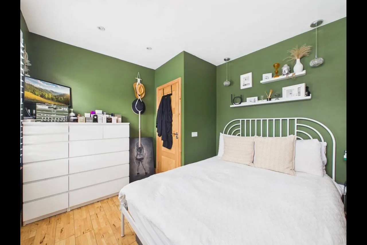 Cotleigh Road, Romford, RM7, photo 15