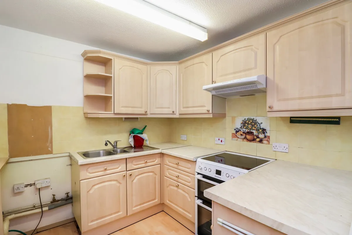 High Street, Abbots Langley, WD5 0EL, photo 5