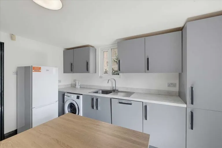 North Road East, Plymouth, PL4, photo 6