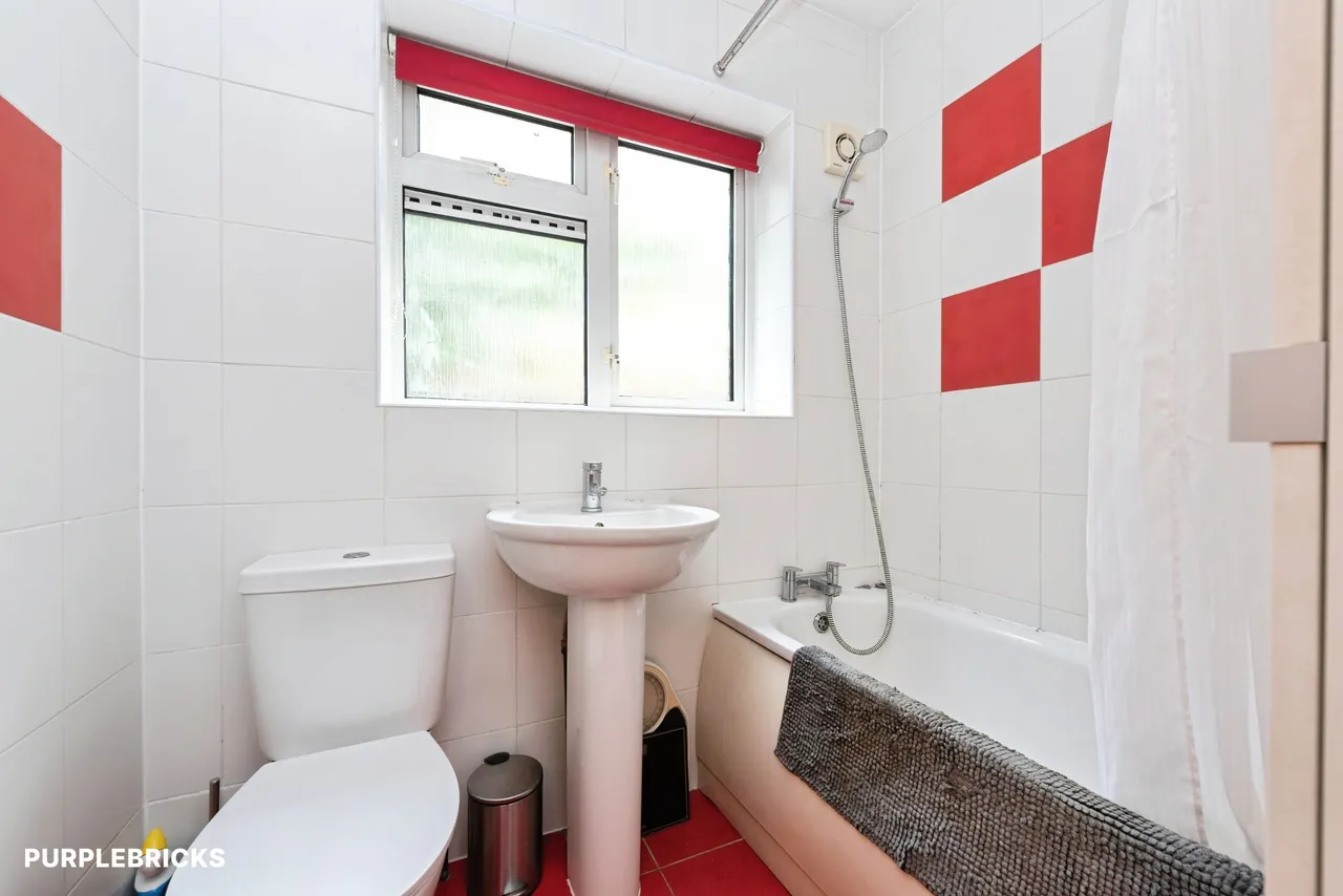Brambles Close, Isleworth, TW7, photo 14