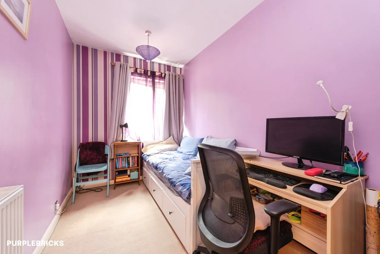 Brambles Close, Isleworth, TW7, photo 13