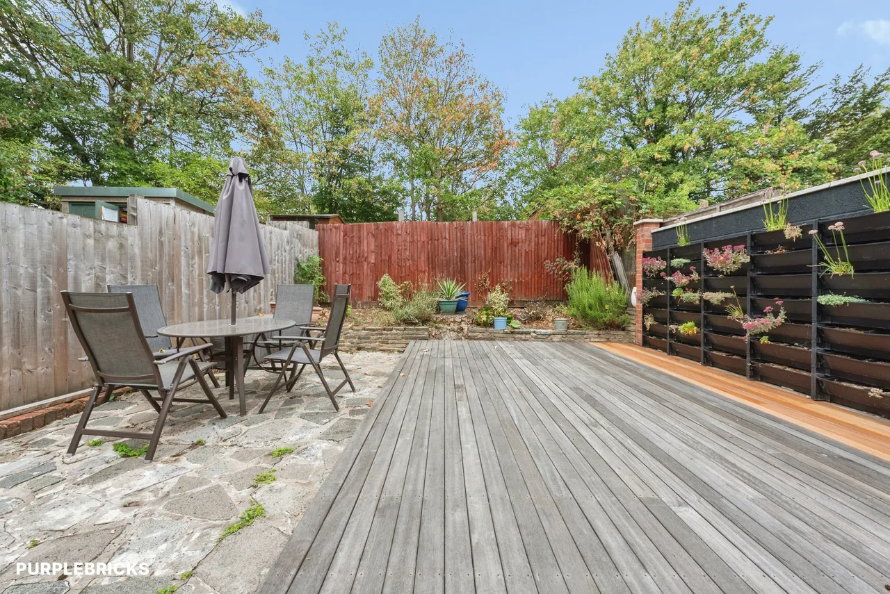 Brambles Close, Isleworth, TW7, photo 21