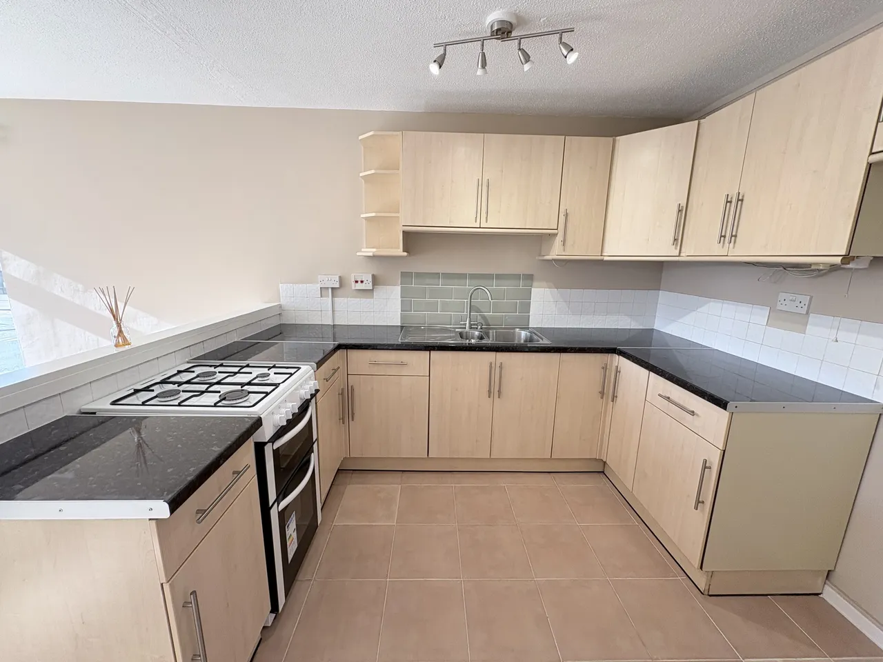 Holly Place, Eastbourne, BN22, photo 2