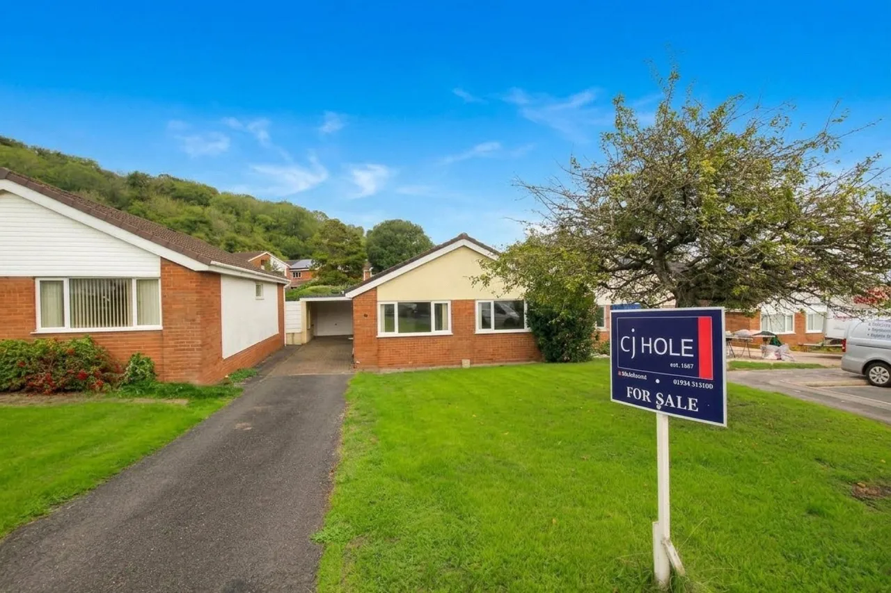 Penrice Close, Weston-super-Mare, BS22, photo 19
