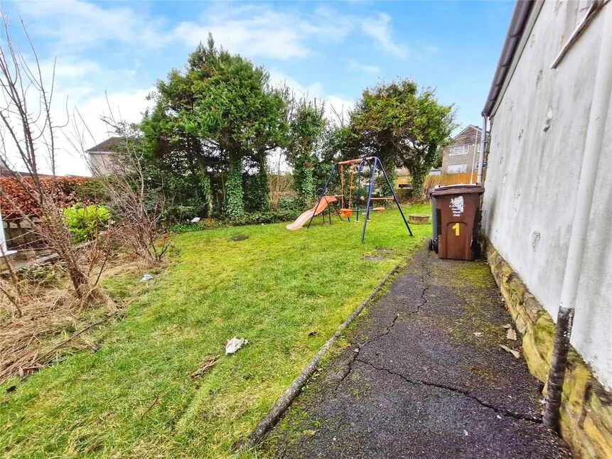 Springfield Court, Keighley, BD20, photo 18