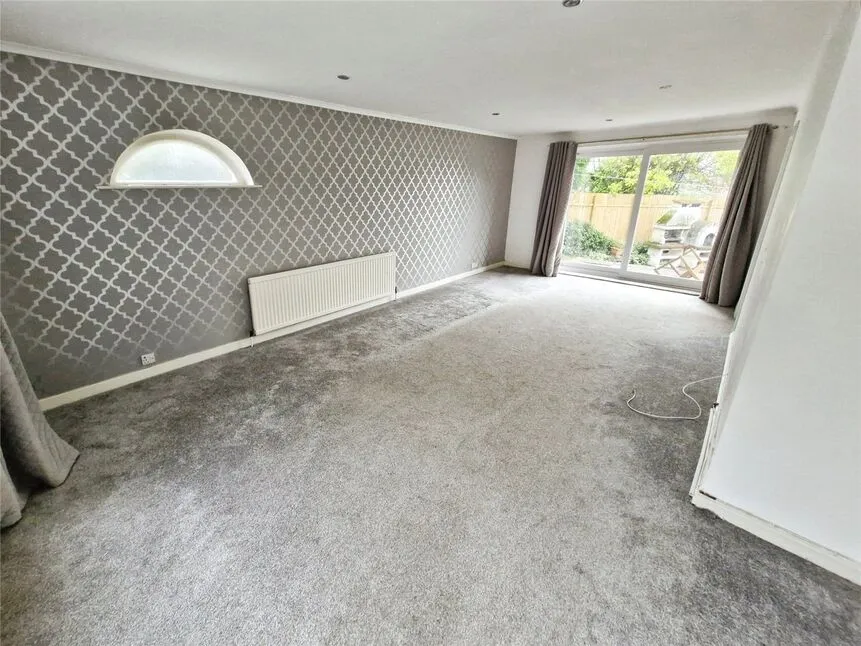 Springfield Court, Keighley, BD20, photo 5