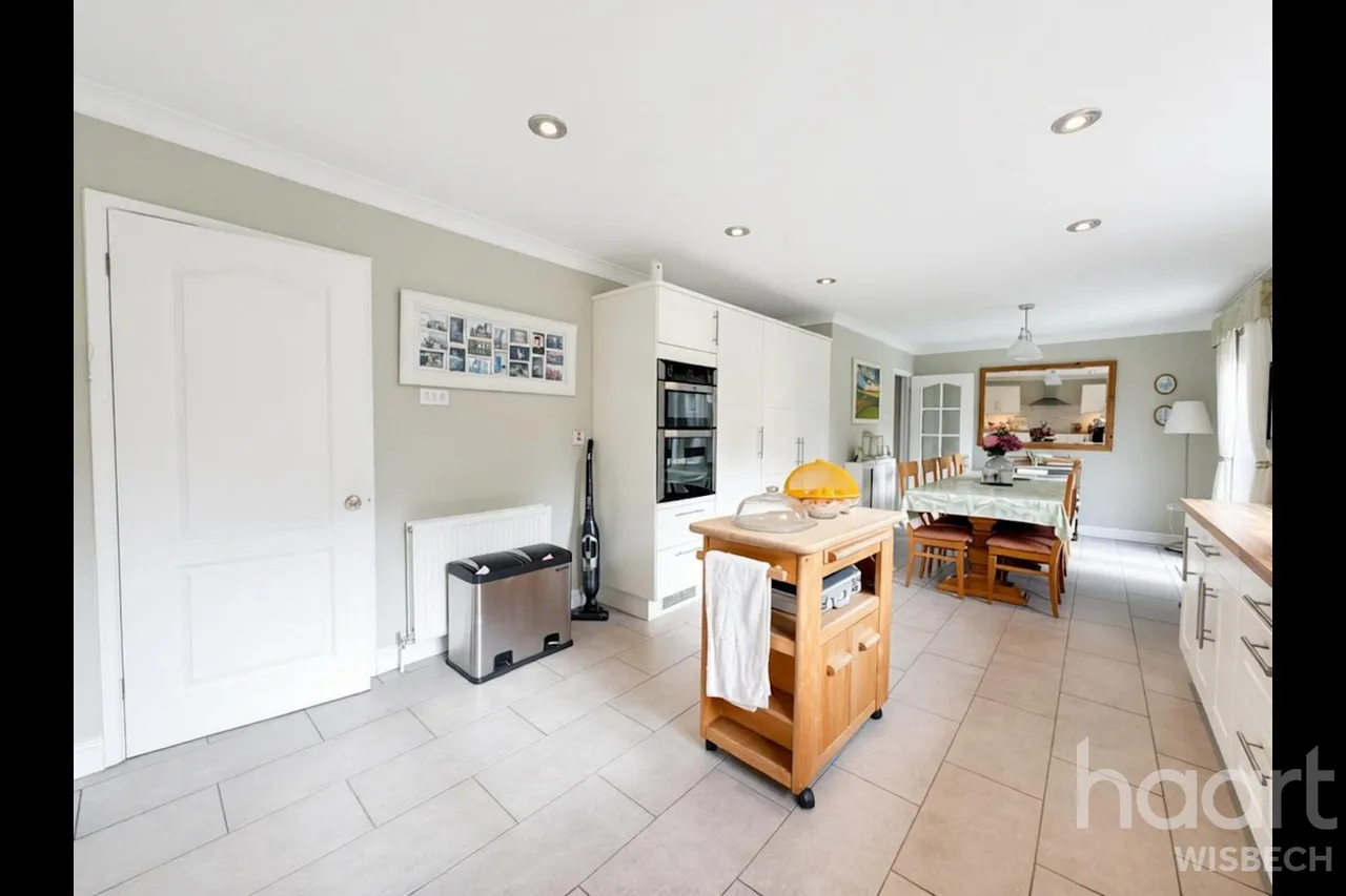 Front Road, Murrow, PE13, photo 14