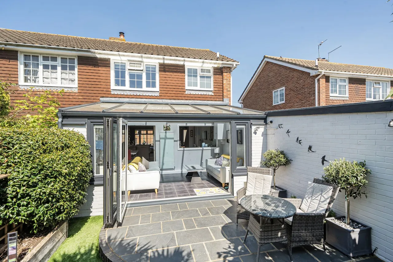 Whitley Close, Emsworth, PO10, photo 18