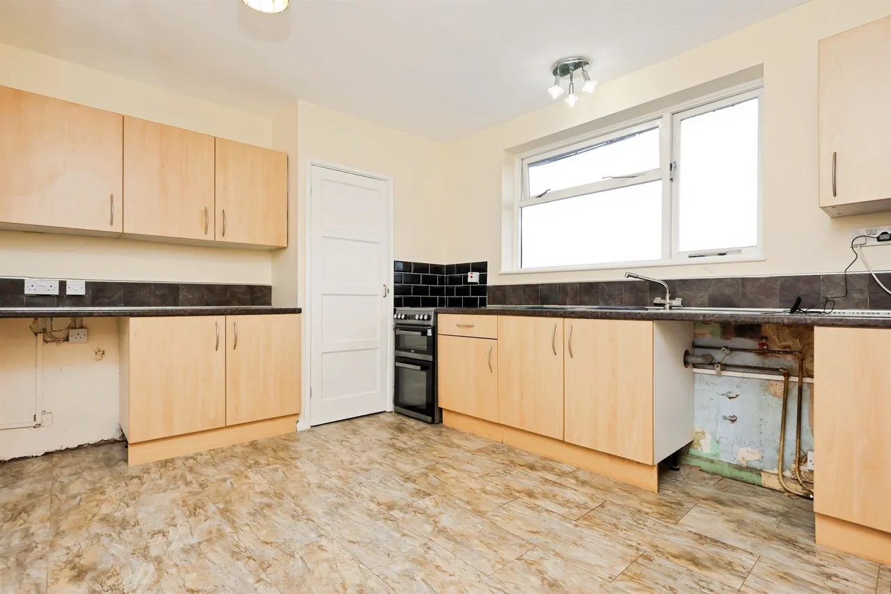 Hazel Road, Kingswinford, DY6, photo 6