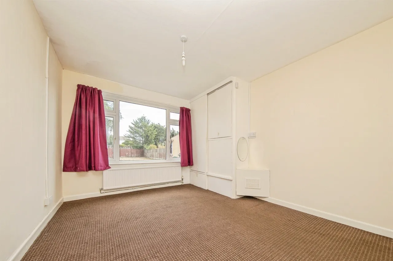Park Square East, Jaywick, Clacton-On-Sea, photo 6