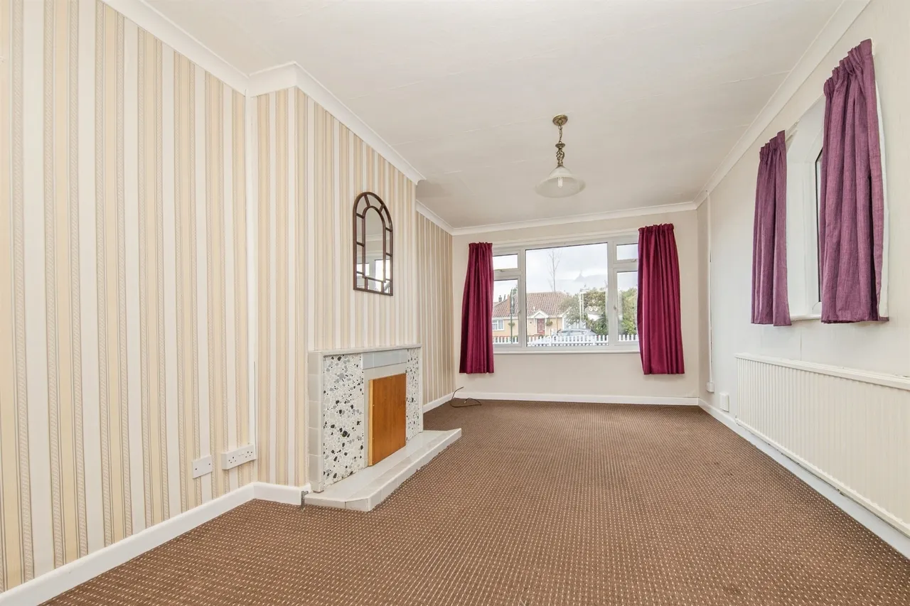 Park Square East, Jaywick, Clacton-On-Sea, photo 3