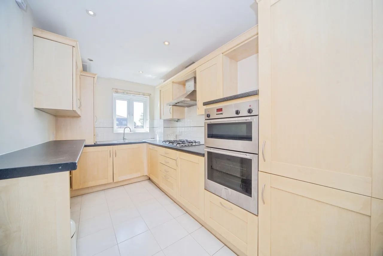 Hulse Road, Southampton, SO15, photo 2