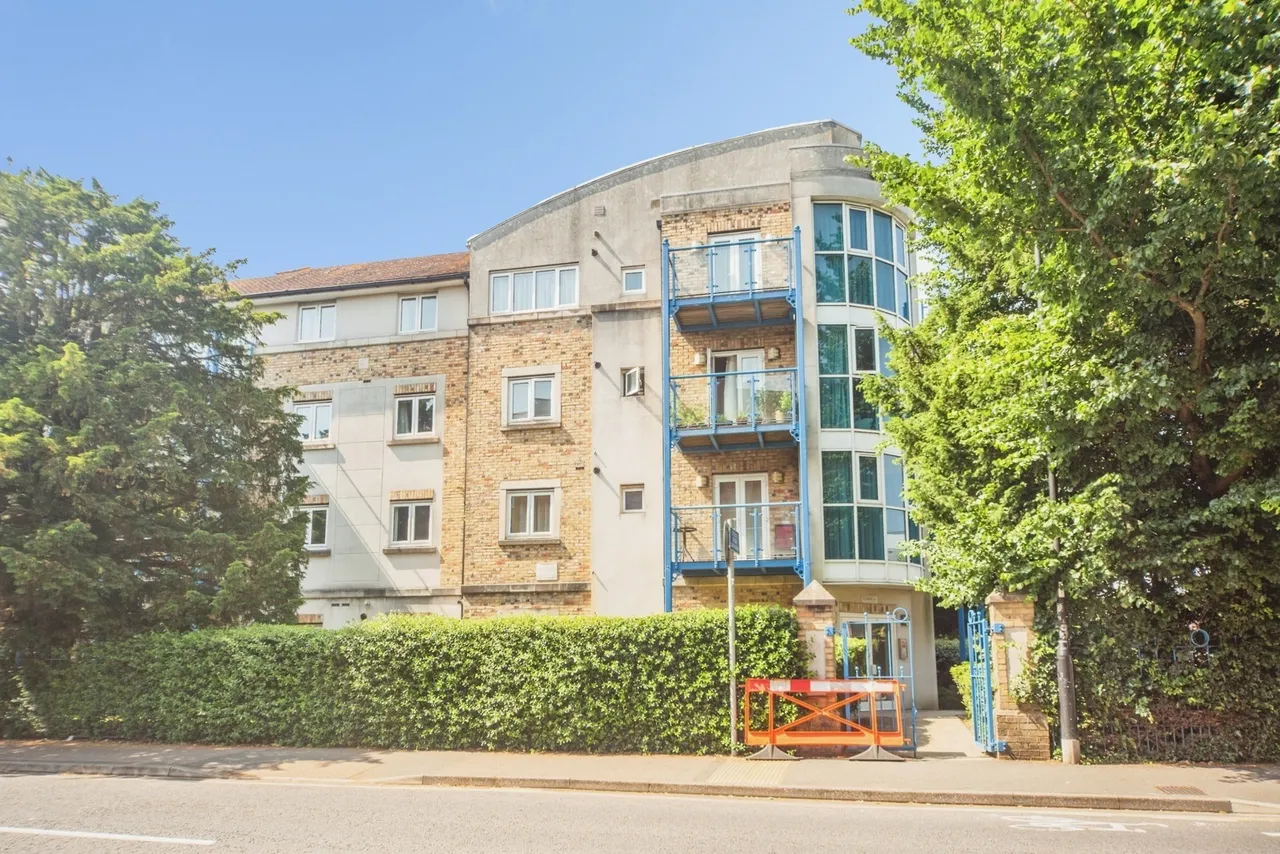 2 bed flat for sale, Hulse Road, Southampton, SO15