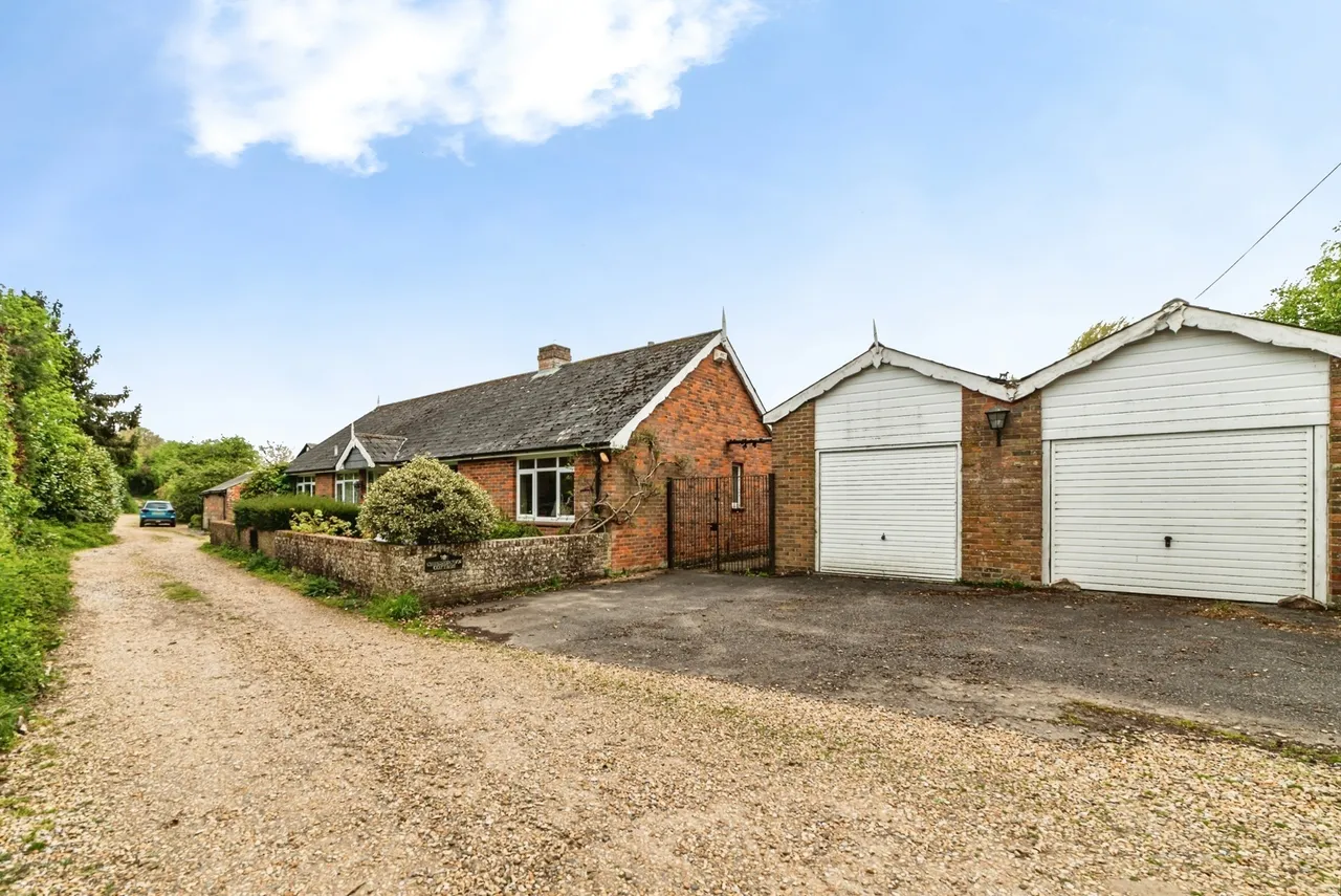 Steventon, Basingstoke, RG25, photo 14