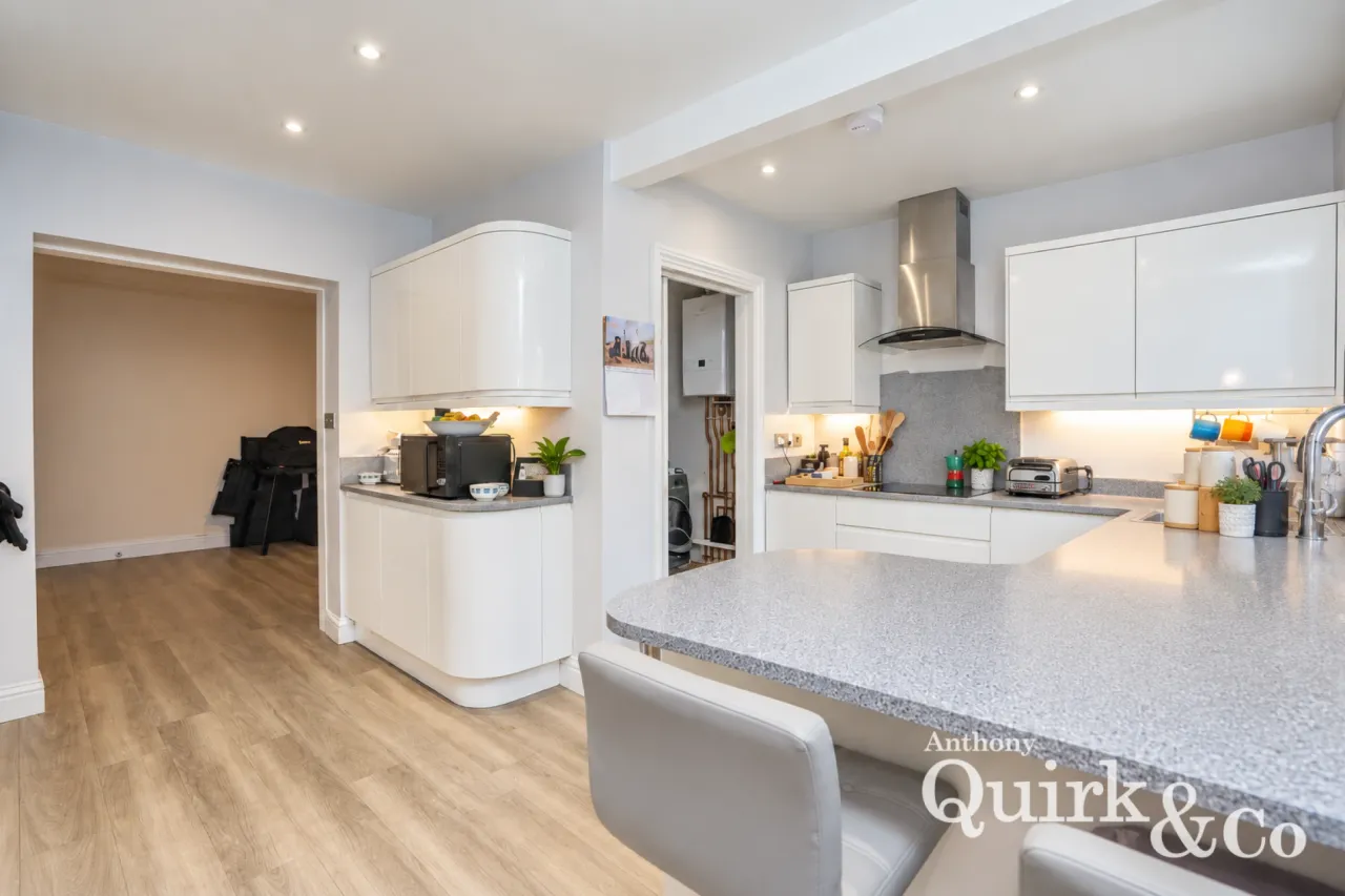 Meynell Avenue, Canvey Island, SS8, photo 4