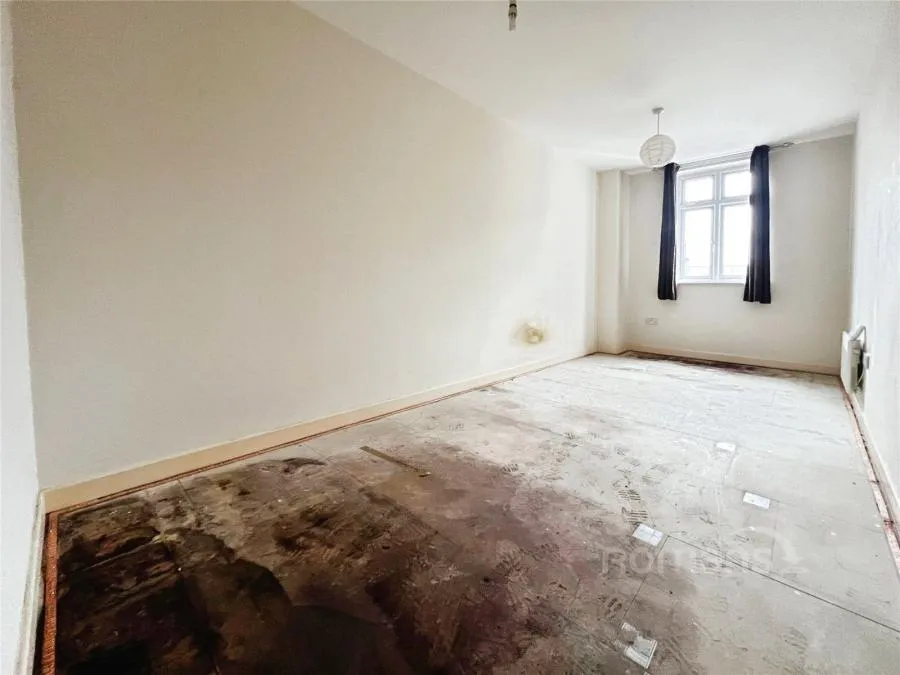 Station Road, Aldershot, GU11, photo 4