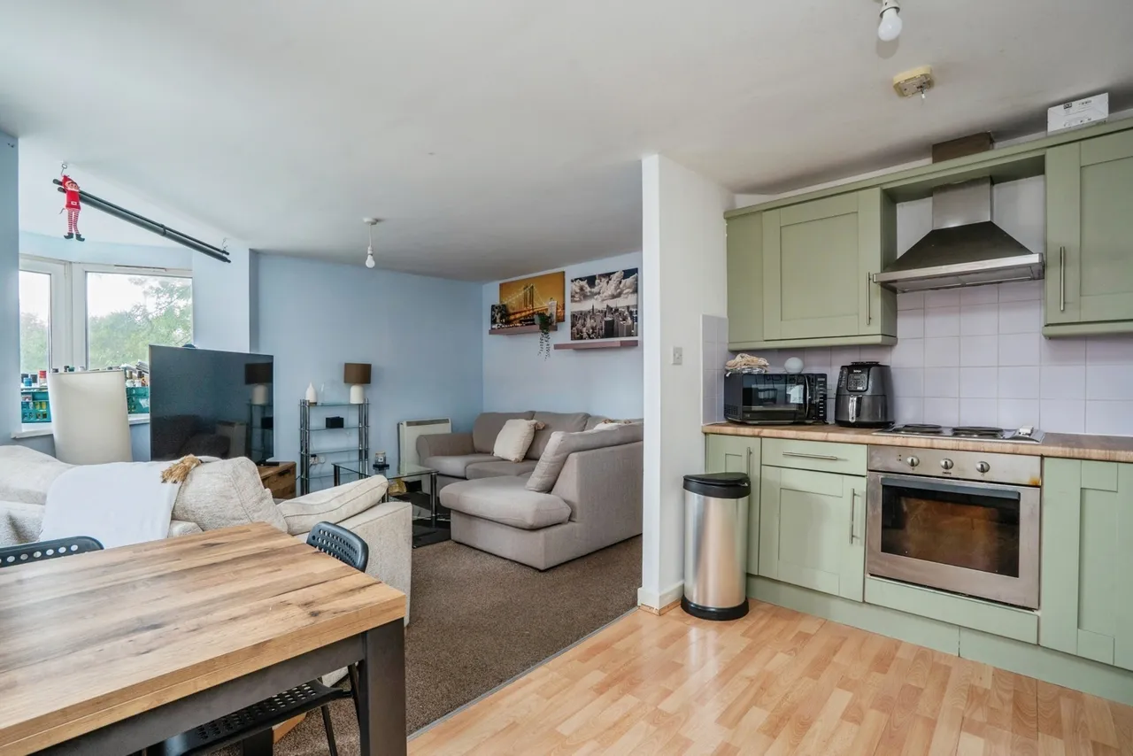 Nancy Road, Portsmouth, PO1, photo 8