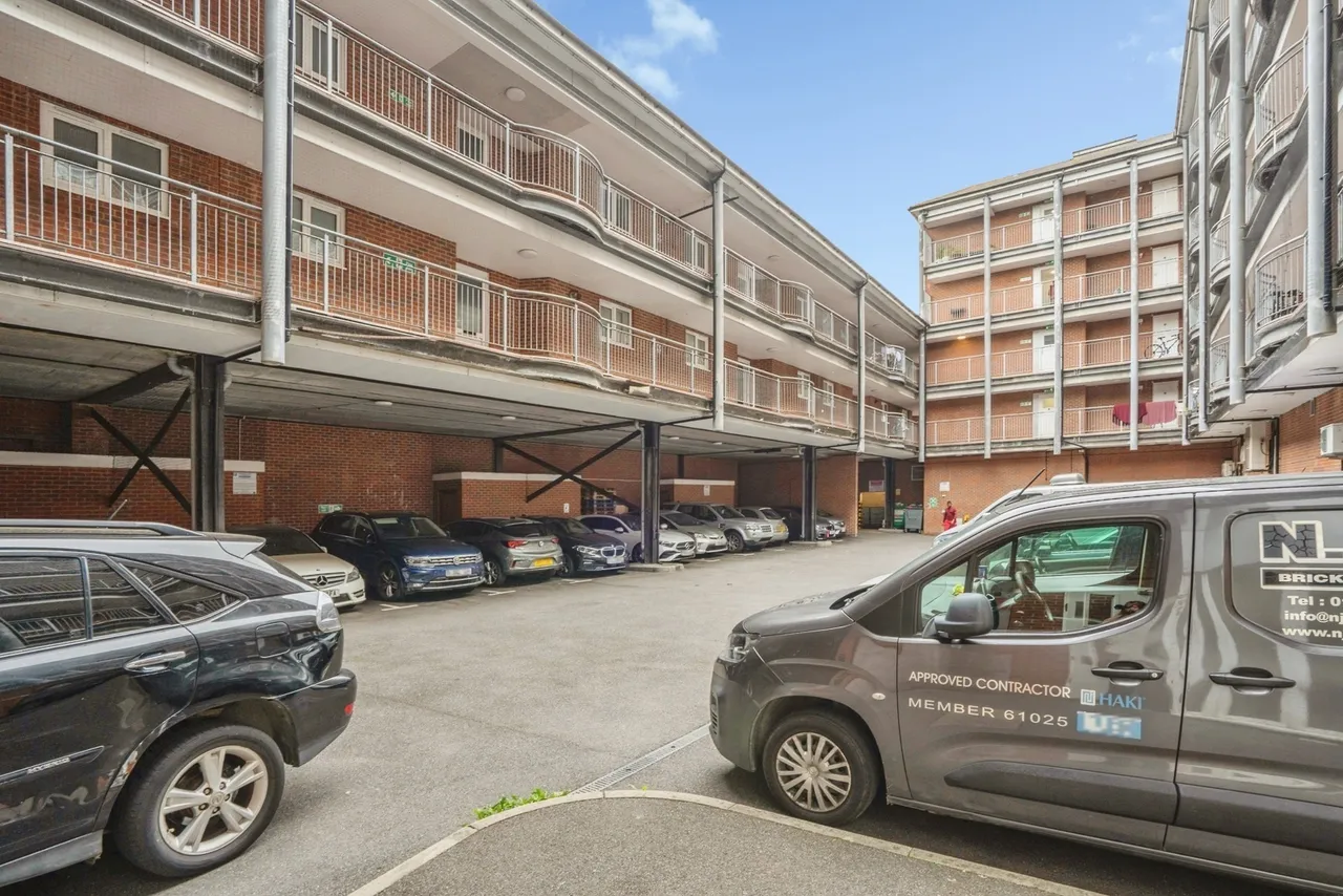 Nancy Road, Portsmouth, PO1, photo 18