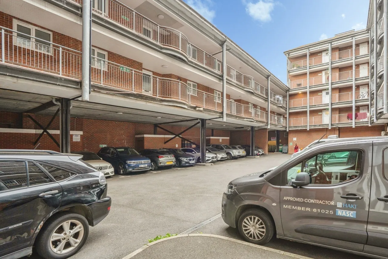 Nancy Road, Portsmouth, PO1, photo 20