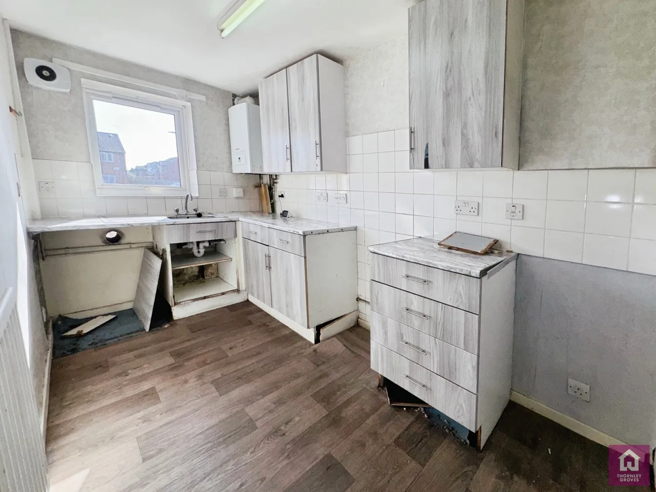 Anthony Close, Manchester, M12, photo 3
