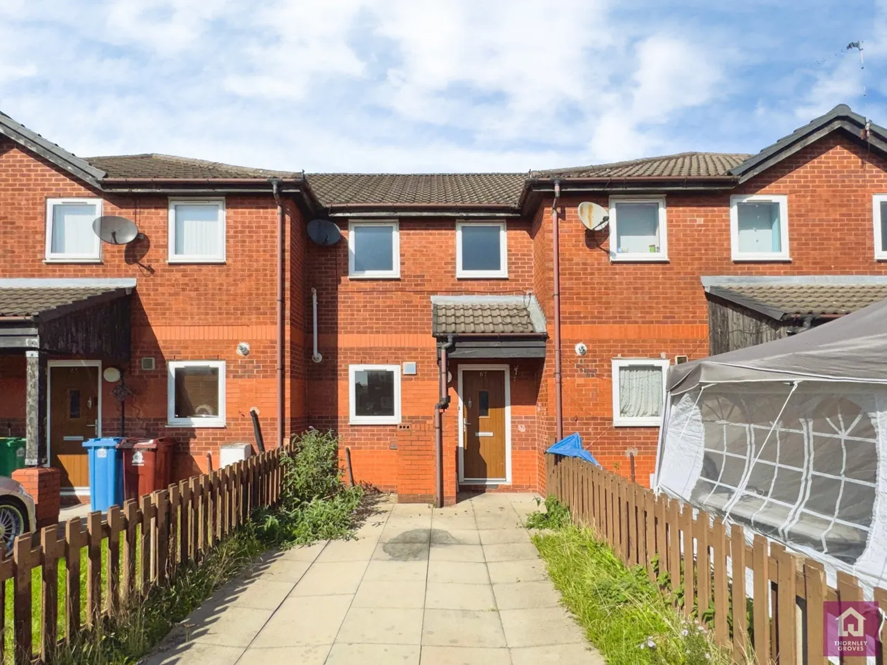 2 bed house for sale, Anthony Close, Manchester, M12