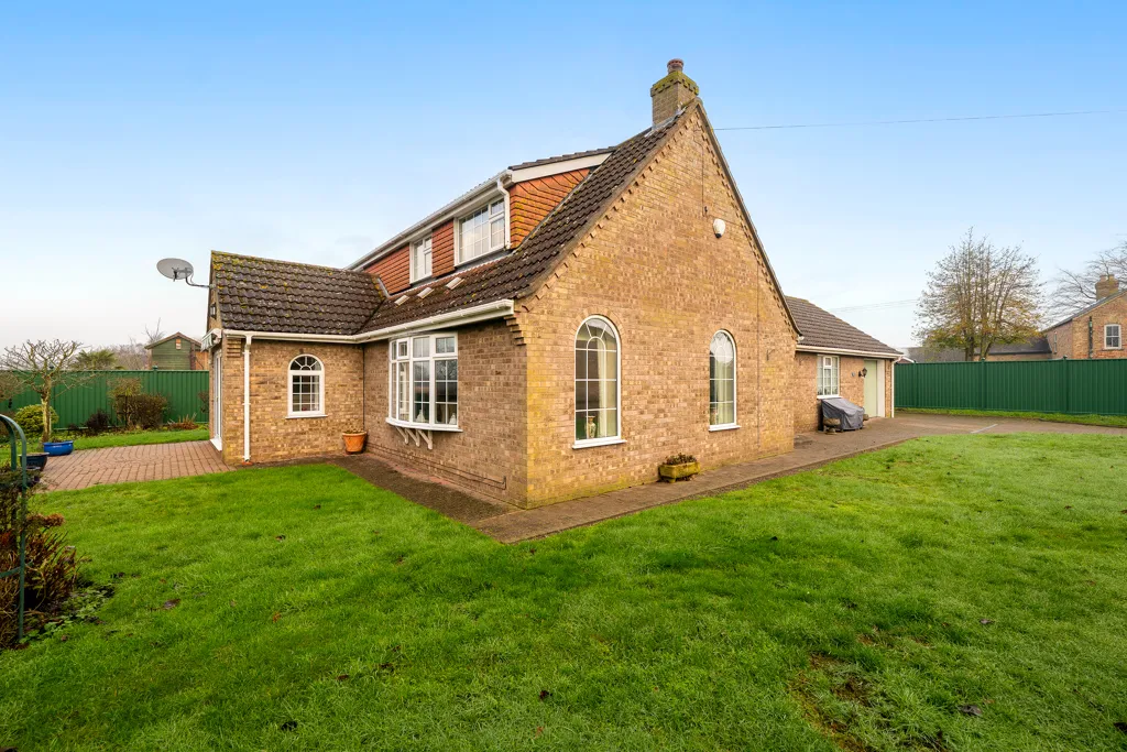 The Hawthorns, The Paddocks, LN4, photo 21