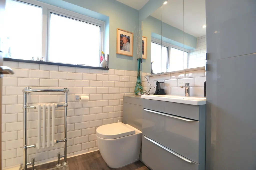Barnmeadow Road, Newport, photo 15