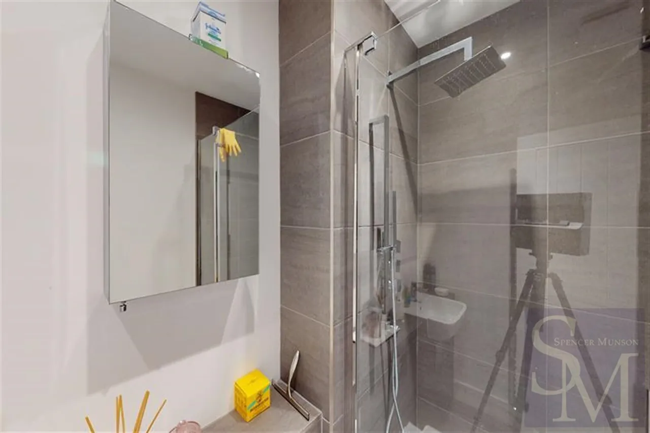 High Road, Loughton, IG10, photo 8