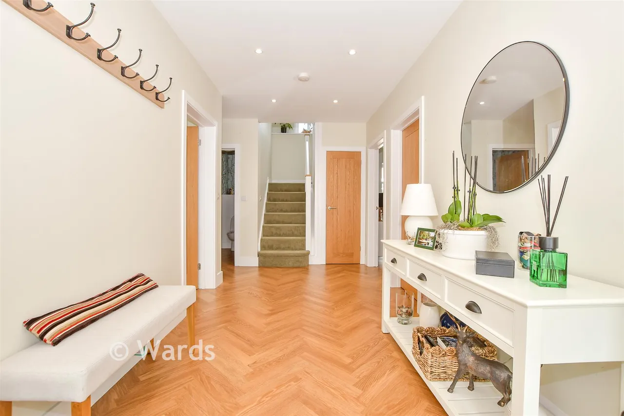 Plain Road, Marden, TN12, photo 10