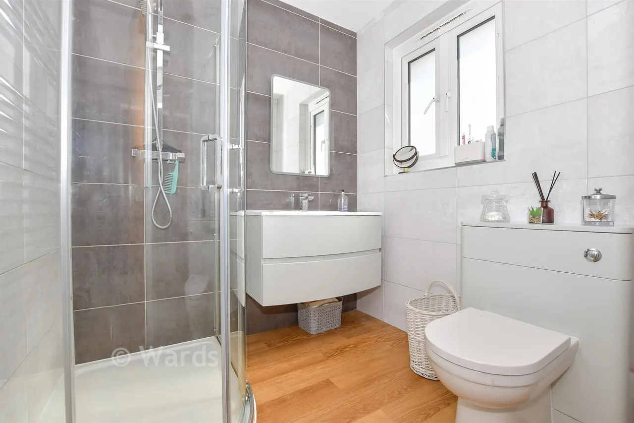 Plain Road, Marden, TN12, photo 13