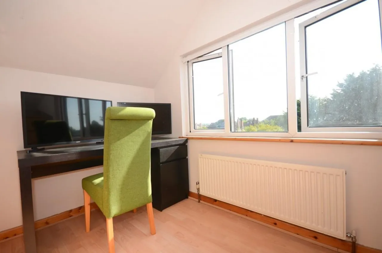 Oakdale Road, Downend, BS16, photo 22