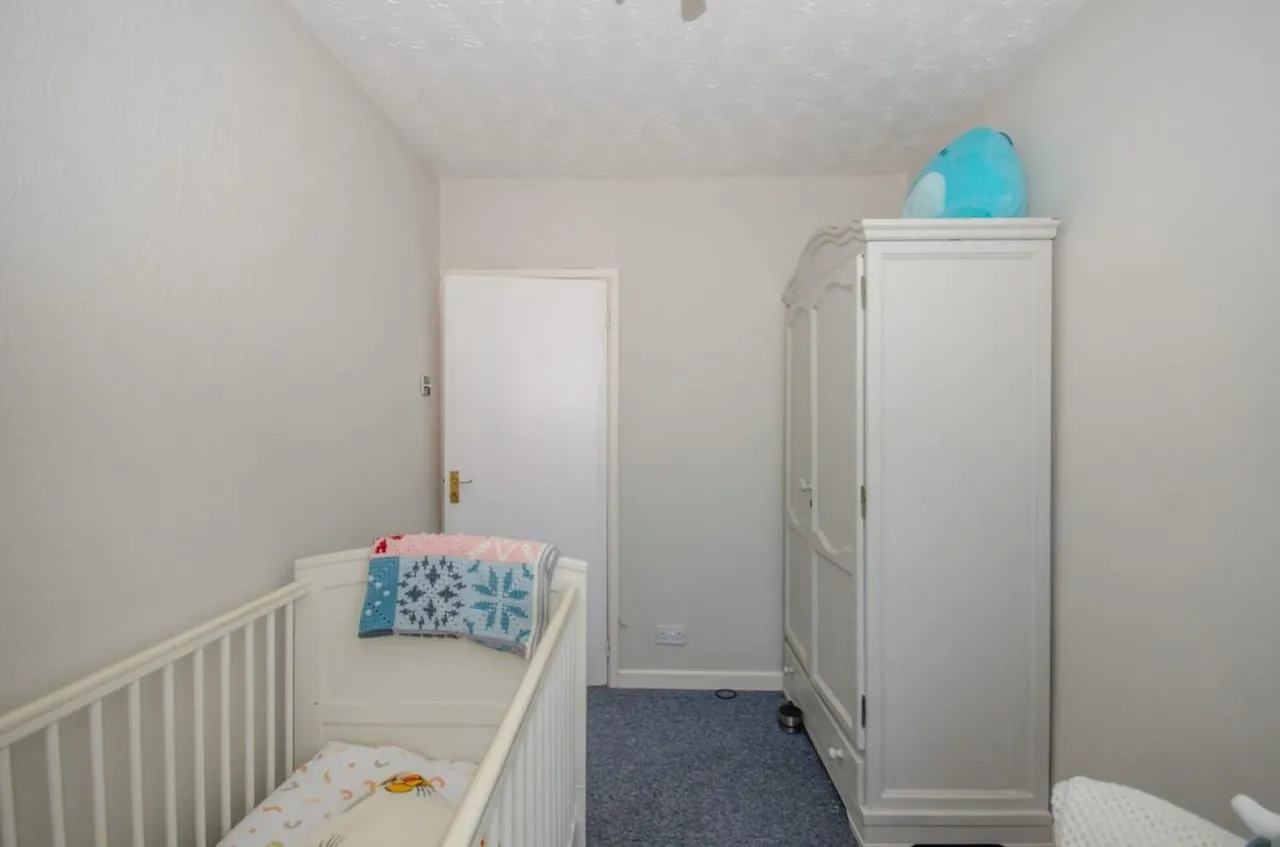 Oakdale Road, Downend, BS16, photo 18