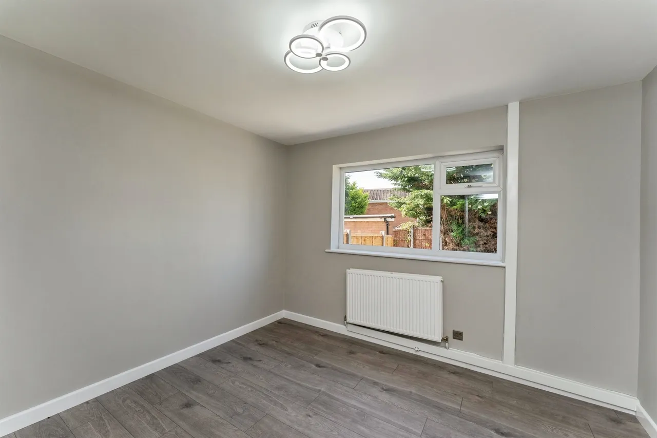 Iver Road, Upton, CH2, photo 8