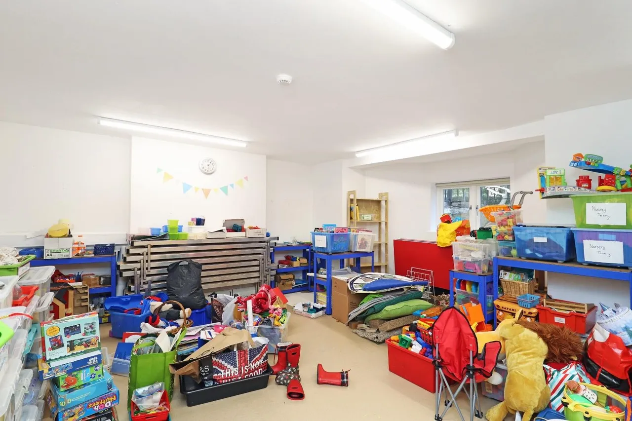 48 Stamford Road, Bowdon, Cheshire WA14 2JP, photo 31