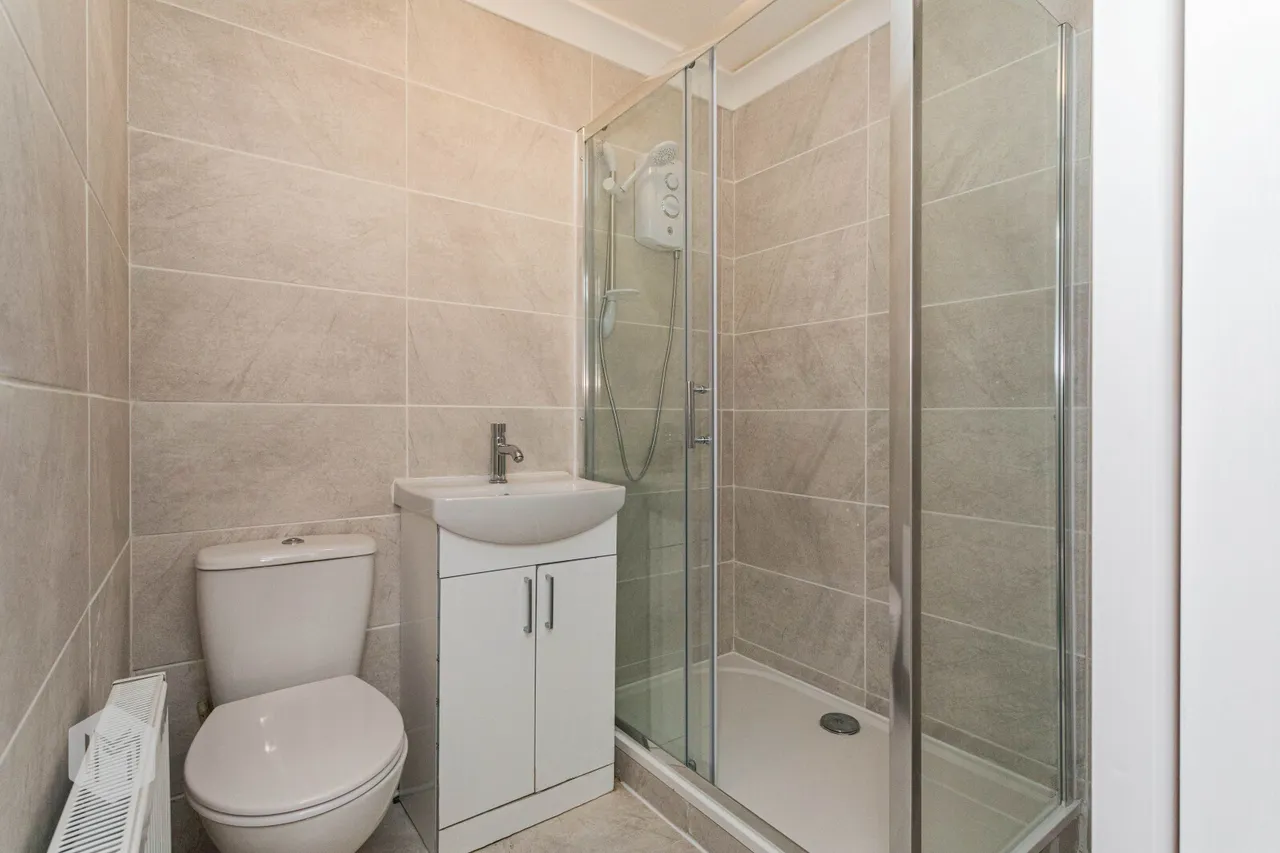 Rutland Street, Leigh, WN7 2NS, photo 7